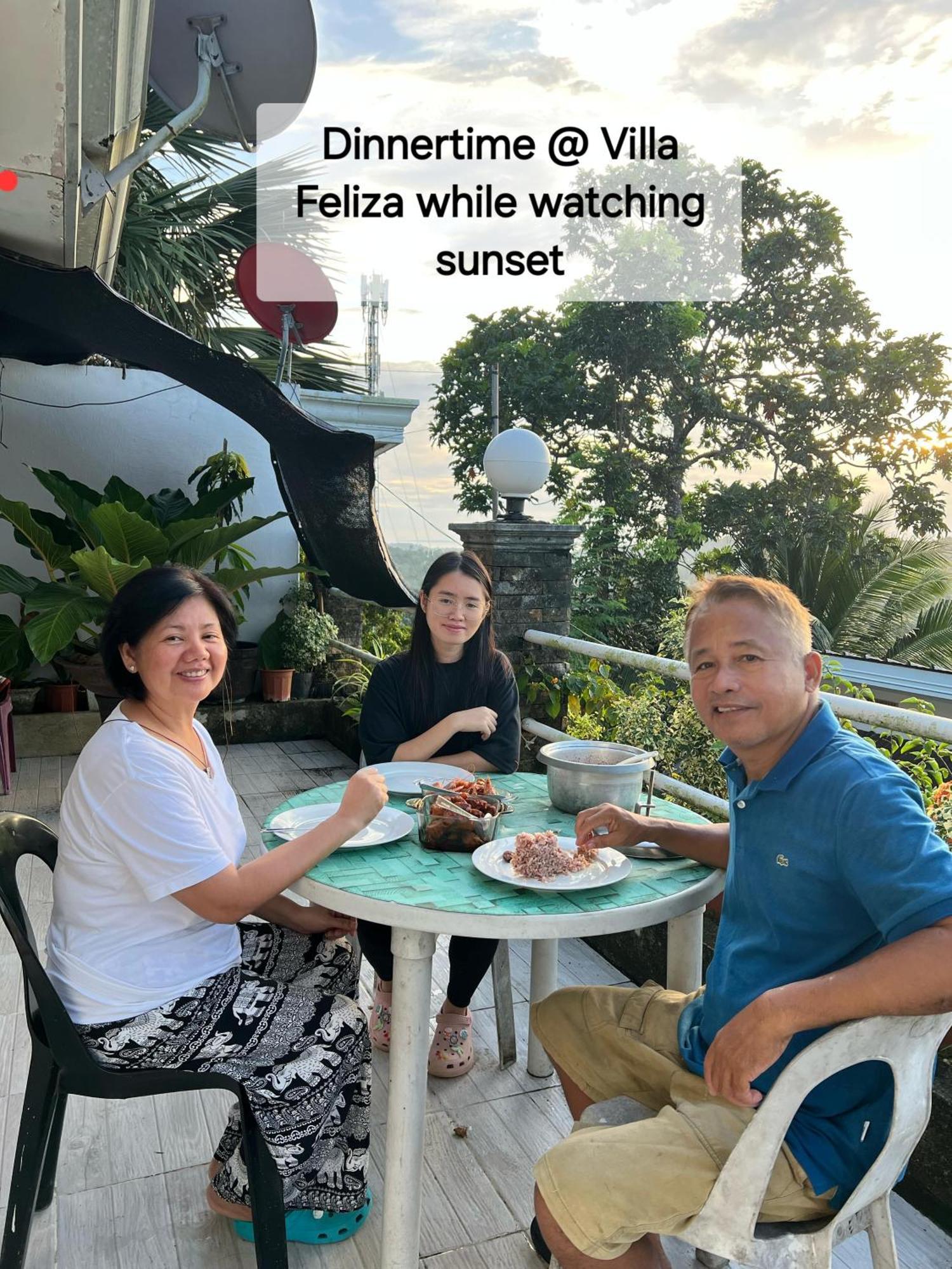 Villa Feliza Loboc Buitenkant foto