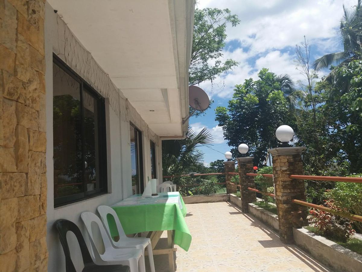 Villa Feliza Loboc Buitenkant foto